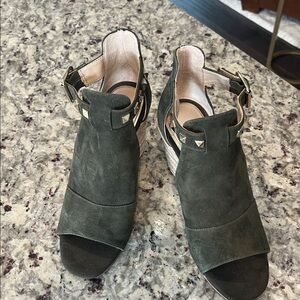 White House Black Market Dark Green Suede Wedges